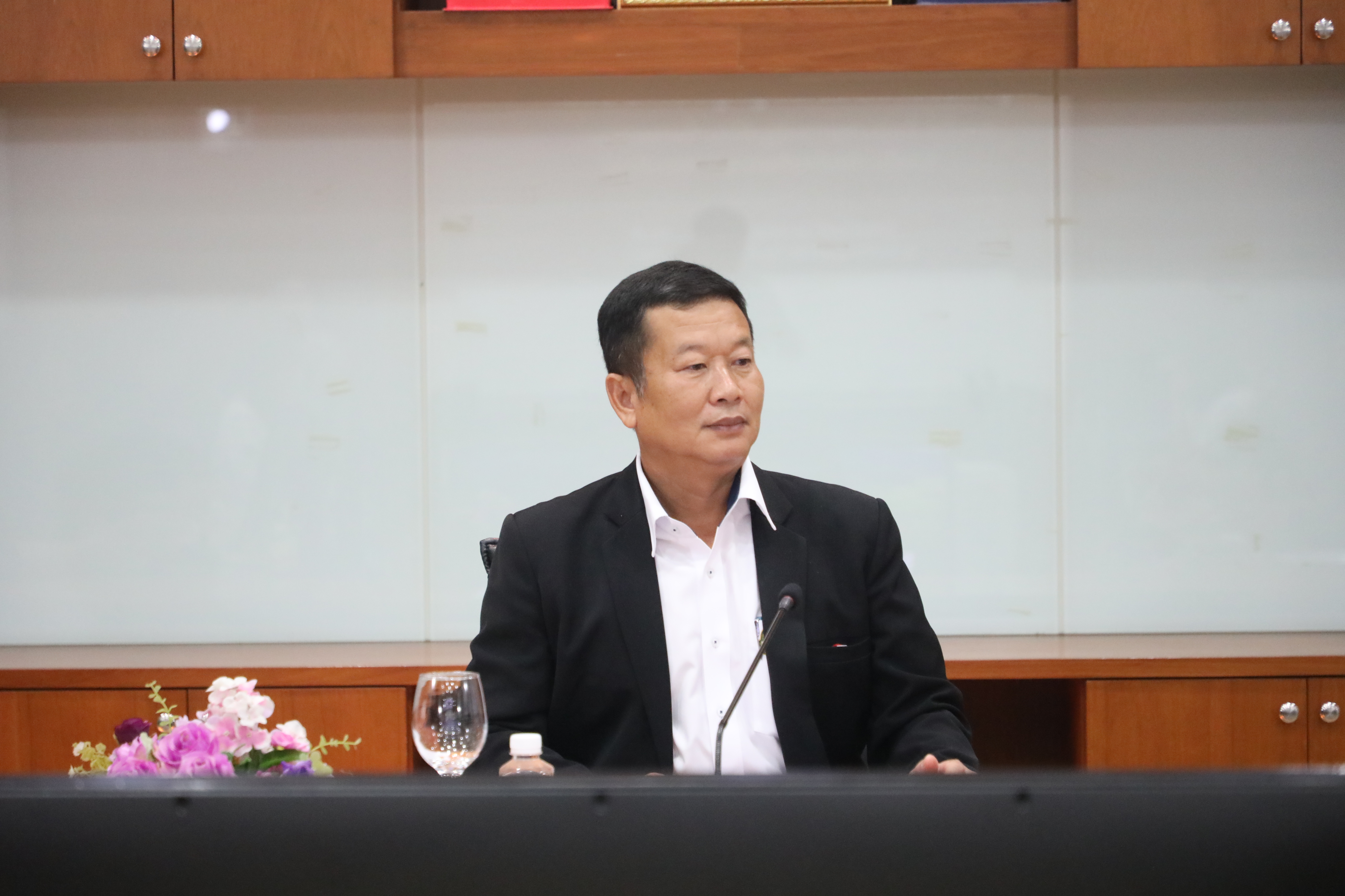 title - ส.ป.ก. ประชุมหารือการแลกเปลี่ยนข้อมูลเกษตรกร รูปแปลงที่ดิน และข้อมูลผู้เสียภาษี สิ่งปลูกสร้าง ระหว่าง สำนักงานการปฏิรูปที่ดินเพื่อเกษตรกรรม กับ กรมส่งเสริมการปกครองท้องถิ่น